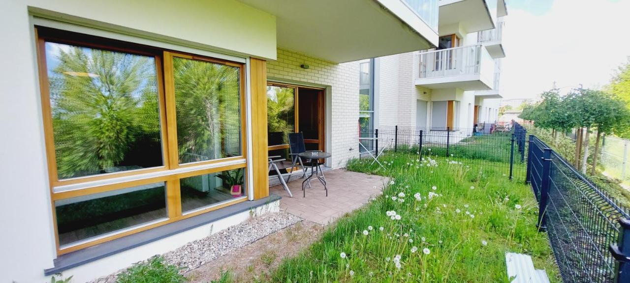 Central Apartments Baltica 1 & Parking 格但斯克 外观 照片