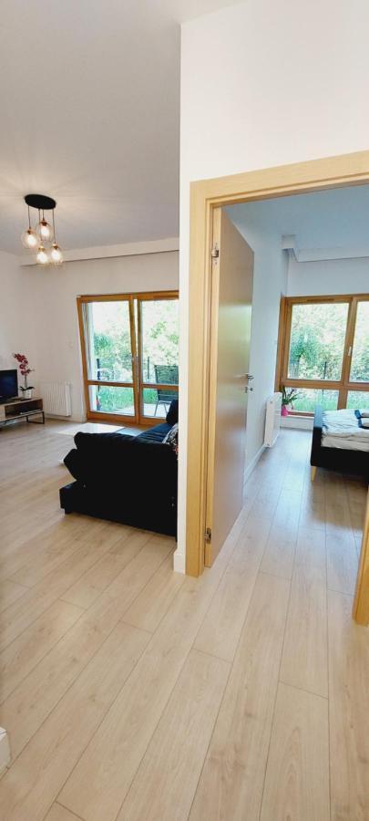 Central Apartments Baltica 1 & Parking 格但斯克 外观 照片