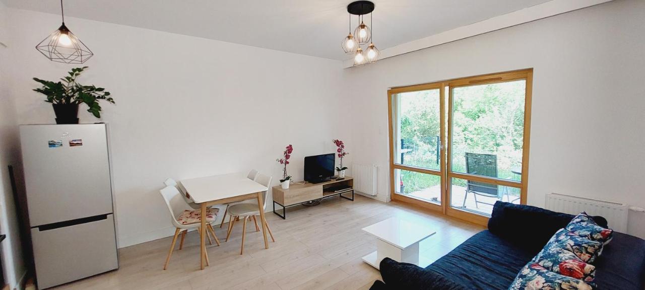 Central Apartments Baltica 1 & Parking 格但斯克 外观 照片